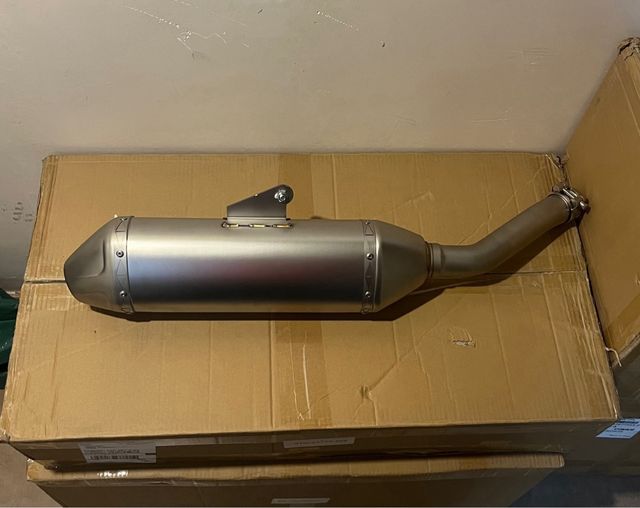 Tubo de Escape Yamaha Tenere 700