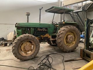 Tractor John Deere 3140