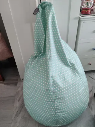 Puff juvenil grande estrellas marca Happers