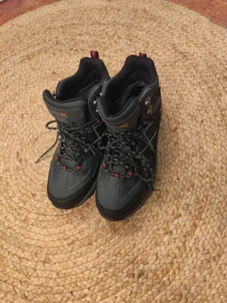 Botas de montaña hombre