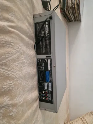 Grabador JVC HR-XV2 DVD/VCR Plata