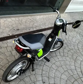 Ciclomotor Eléctrico Nuevo
