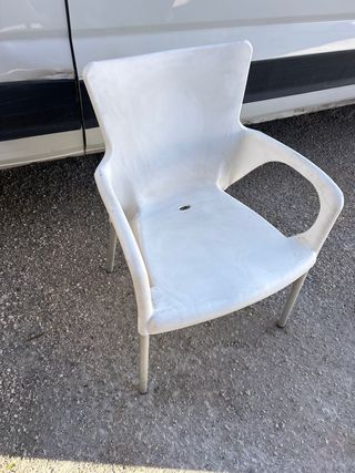 Sillas apilables terraza blancas y varios colores