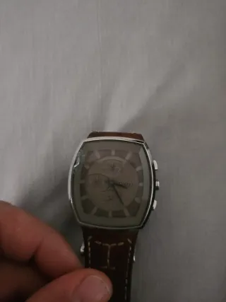 Reloj DKNY Marrón y Plateado