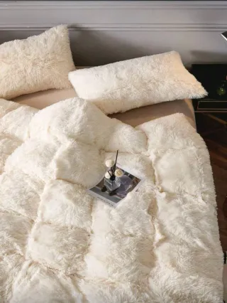 Edredón peluche blanco