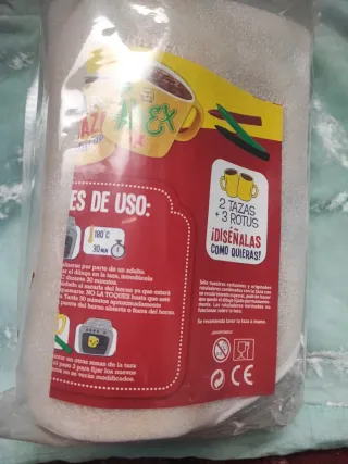 2 TAZAS COLACAO + ROTULADORES