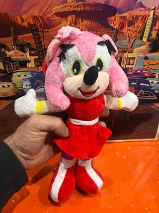 Peluche Amy Rose Sonic 30 cm