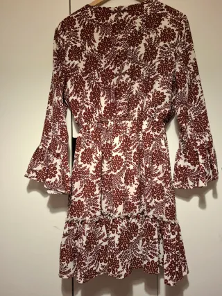 Vestido estampado floral talla M