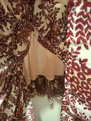 Vestido estampado floral talla M