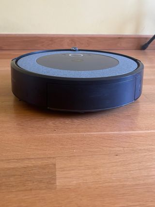 Roomba i3 con base autovaciado