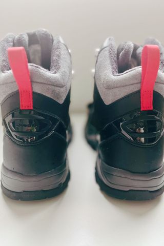 Botas Quechua Impermeables Invierno Negras y Rojas