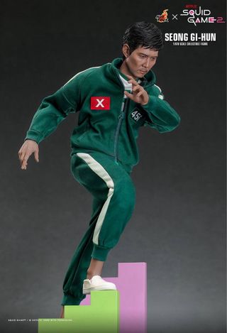 hot toys squid games 2 seong gi-hun