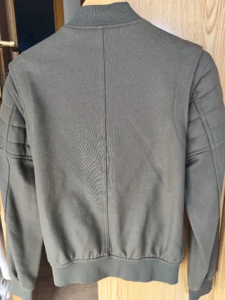 Cazadora Zara Verde Talla S