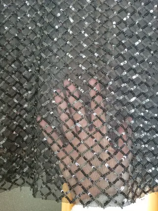 Top Stradivarius Negro Lentejuelas