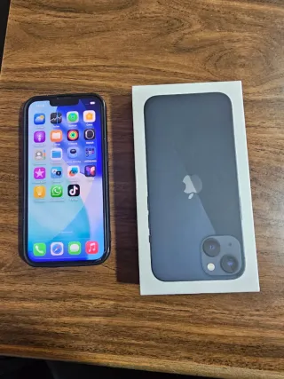 iPhone 13 Azul Marino