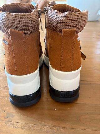 Botines Liu Jo Marrones