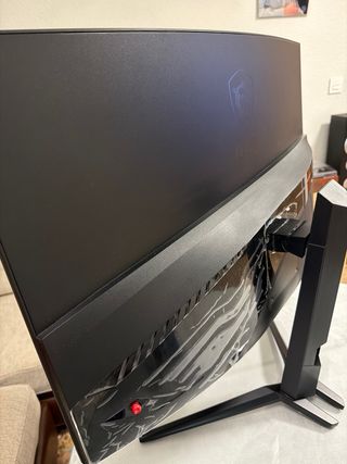 MSI Optix MAG321CURV 31.5" LED UltraHD 4K HDR Curvo