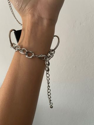 Pulsera esclava con cadenas y pinchos