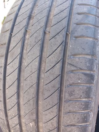 2 Neumáticos Michelin 205/55 R 16