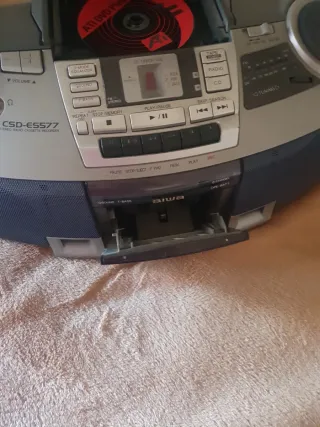 Aiwa Radio CD Cassette CSD-FS577 CD