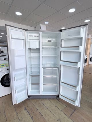 Frigorífico Americano Siemens Inox A+ 177cm