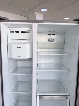 Frigorífico Americano Siemens Inox A+ 177cm