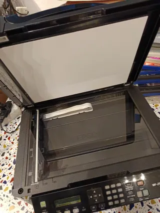 Impresora Epson WorkForce WF-2530 Multifunción