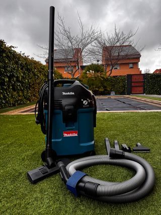Aspirador Industrial Makita 446L / 446LX 27L