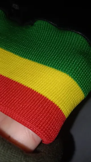 Chaqueta Adidas Chile 62 Negra Rasta