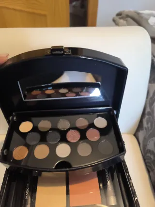 Cofre Joyero Magic Studio Negro Brillante