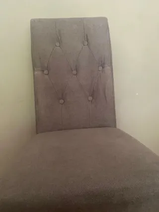 3 sillas de comedor grises El precio son las 3