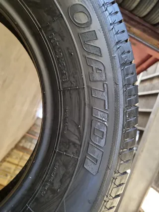 vendo 2 Neumáticos de furgoneta en perfecto estad