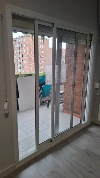 Balconera Aluminio Blanco Puerta Doble