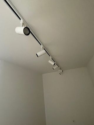 Lámpara de riel 3m con 6 focos orientables