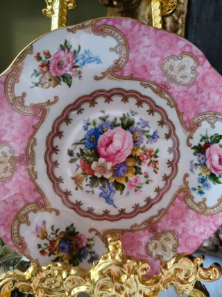 1 Tazza da tè Royal Albert Lady Carlyle