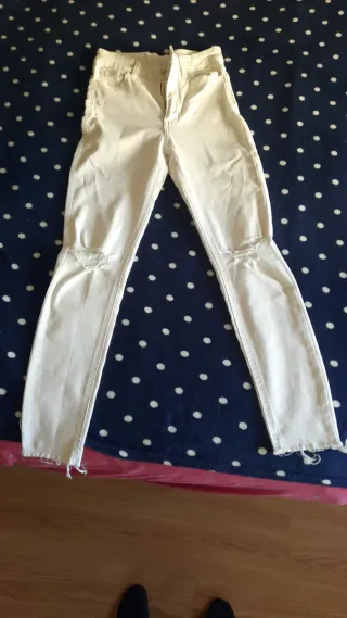 Pantalón blanco Lefties Talla 36