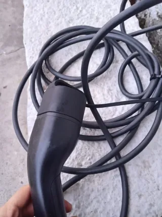 Cable de carga coche eléctrico Volvo