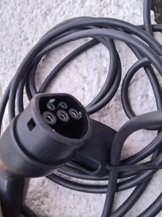 Cable de carga coche eléctrico Volvo
