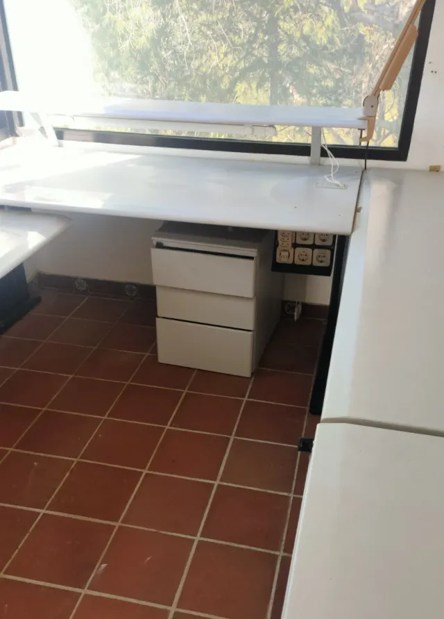 Mesa de oficina grande para modelismo