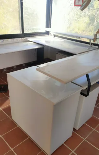 Mesa de oficina grande para modelismo