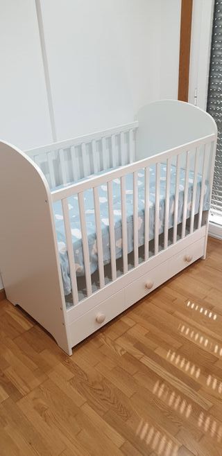 Cuna Ikea Gonatt Blanca 60x120 con Cajón