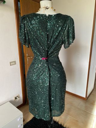 Abito verde paillettes