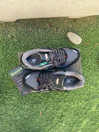 New Balance 2002R Black