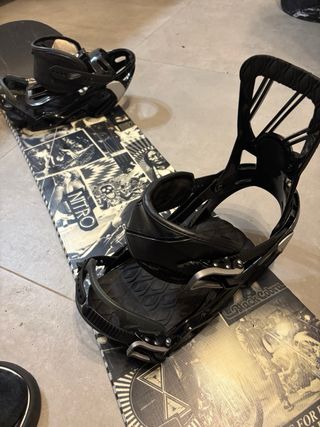 Tabla Nitro + Fijaciones Salomon