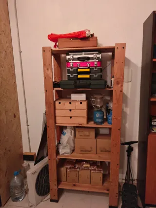 Estantería de madera 5 baldas precio no negociable