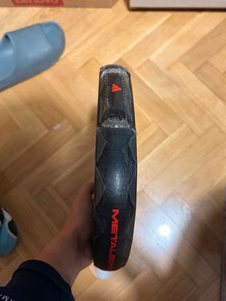 Pala de pádel Adidas Metalbone Carbon