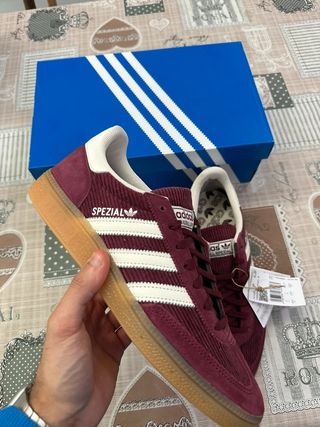 Adidas Handball Spezial Rojo Talla 40.5