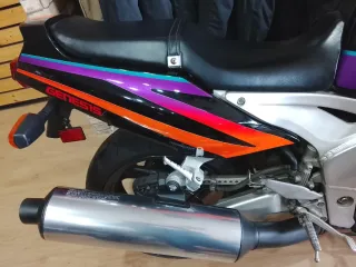 YAMAHA FZR 1000 EXUP