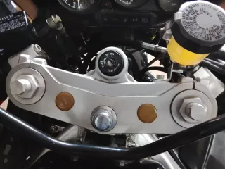 YAMAHA FZR 1000 EXUP