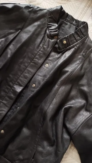 Cazadora Cuero Vintage Negra